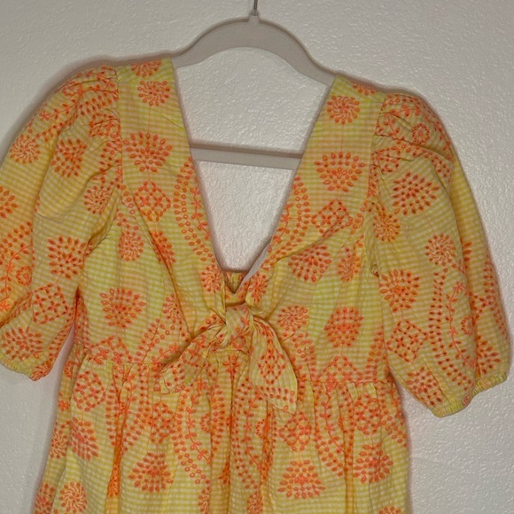 Darling Lilly Pulitzer Yellow and Orange Woman’s Dress Size 2 - Picture 3 of 6